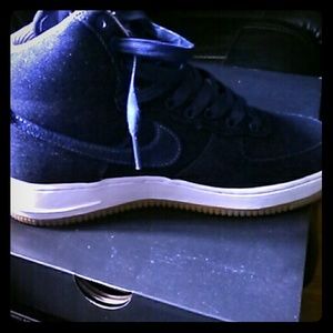 WMNS AIR Force 1HI SE